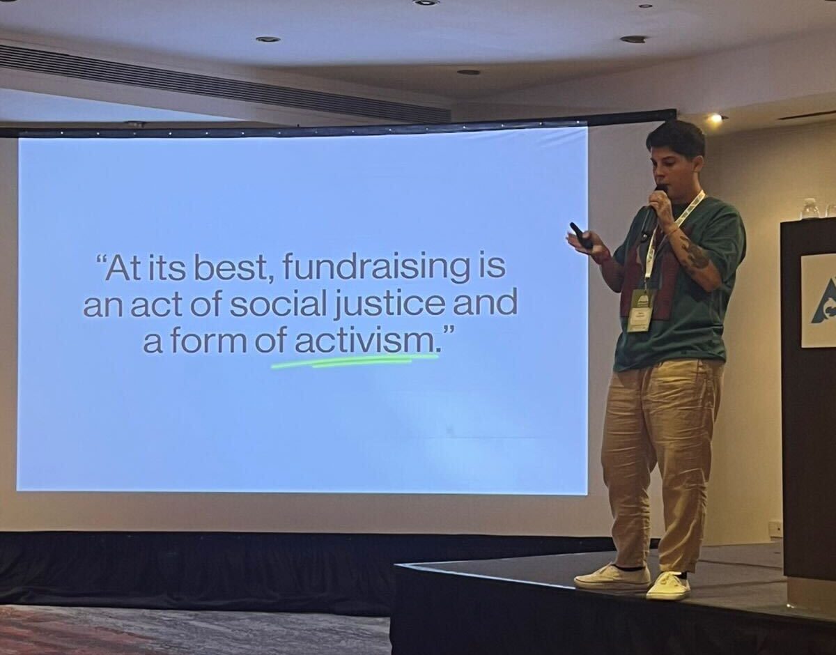 A young woman during a talk at AVA Argentina